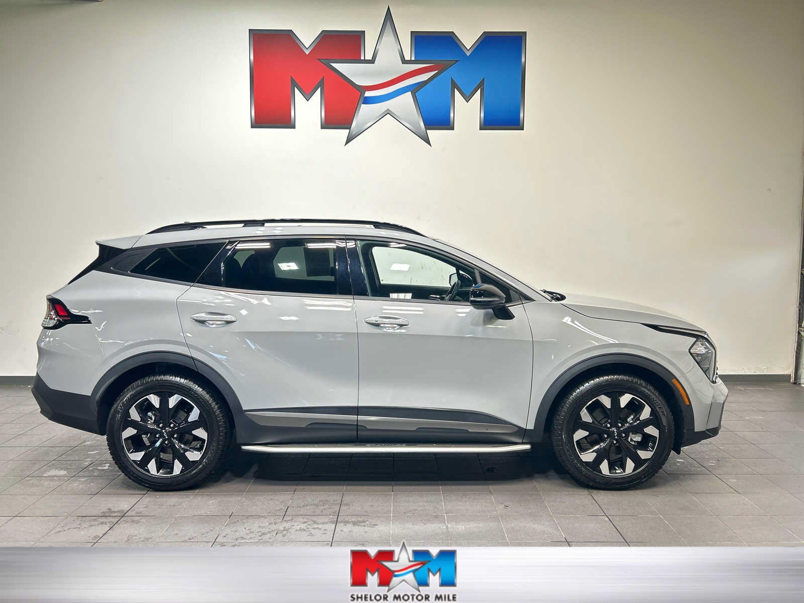 Used 2023 Kia Sportage X-Line w/ X-Line Premium Package AWD/4WD image 1