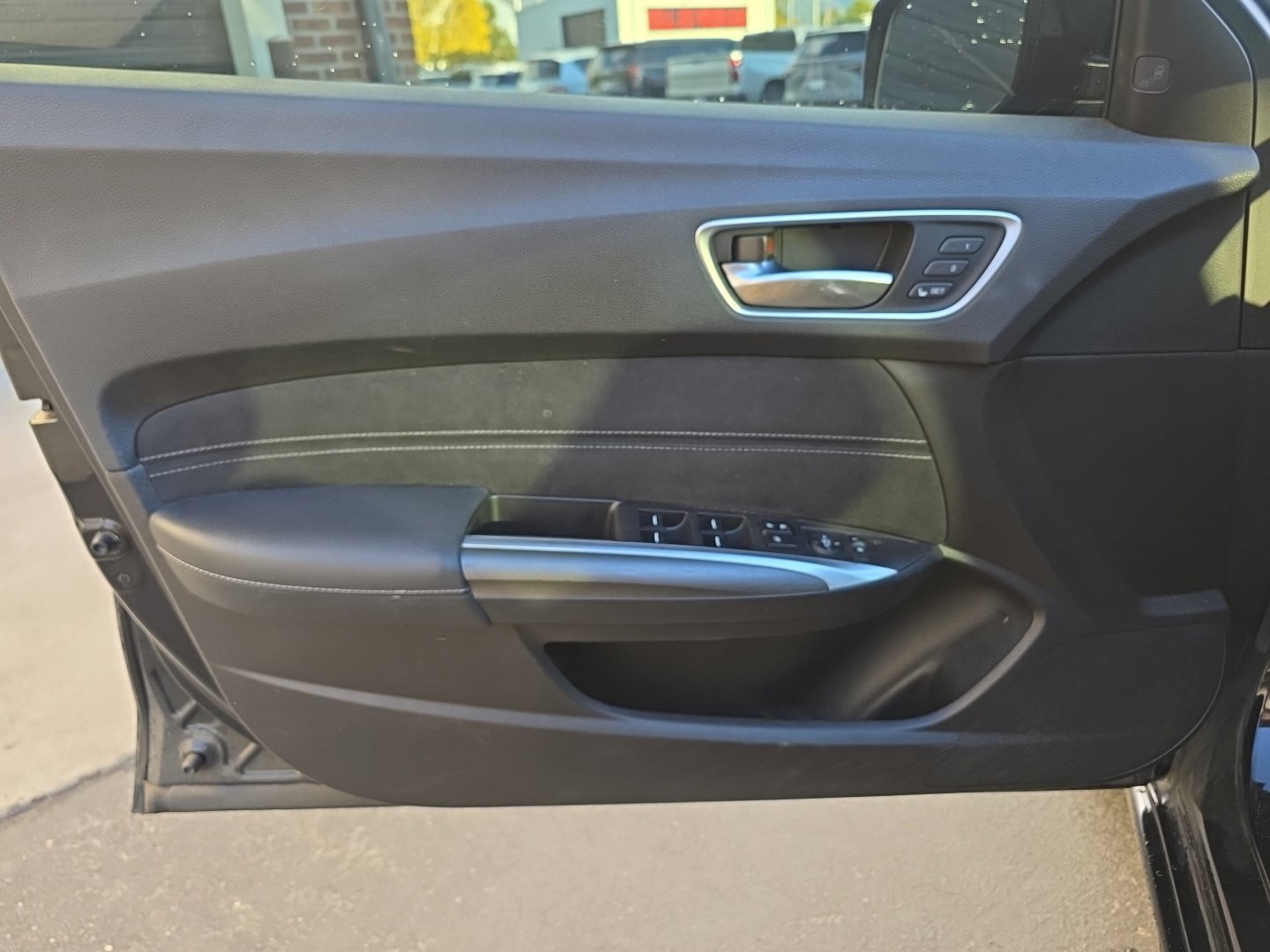 Used 2018 Acura TLX w/ Technology & A-SPEC Package FWD image 21