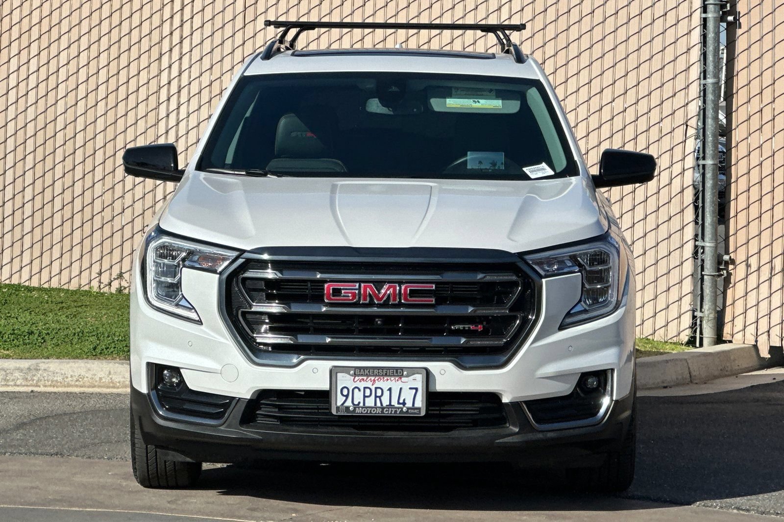 Certified 2022 GMC Terrain AT4 w/ Infotainment Package II AWD/4WD image 9