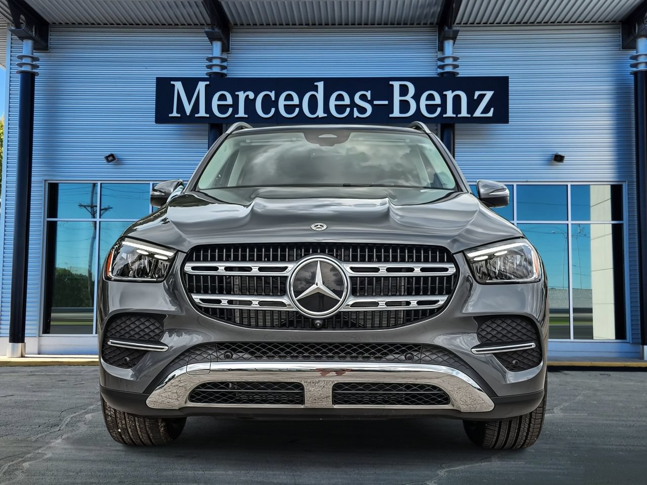 New 2026 Mercedes-Benz GLE 350 4MATIC image 2