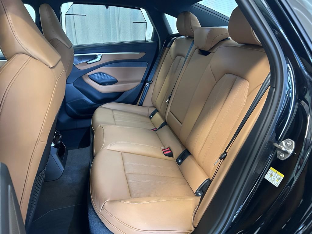 New 2026 Audi A6 Premium Plus AWD/4WD image 19