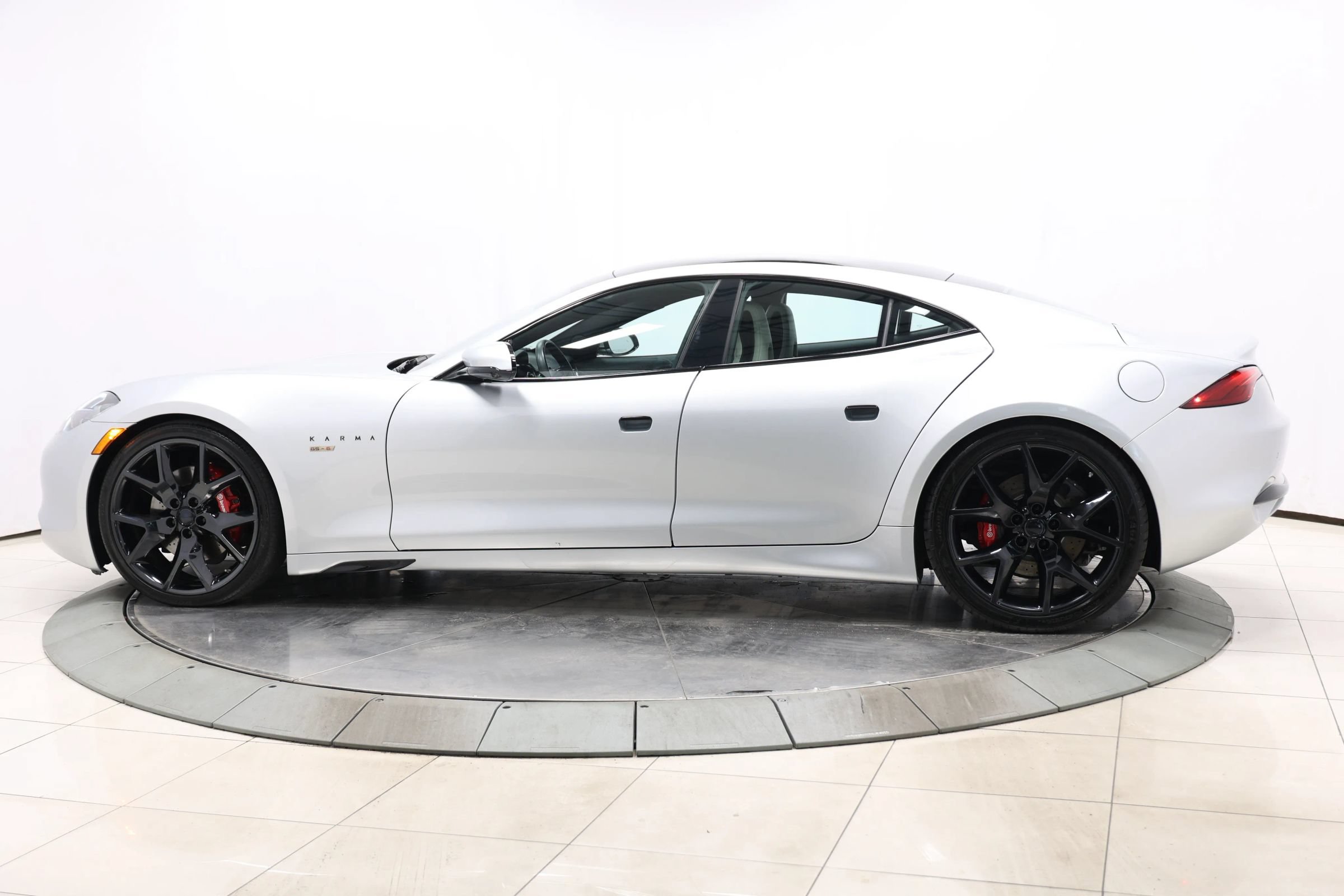 Used 2022 Karma GS-6 RWD image 8
