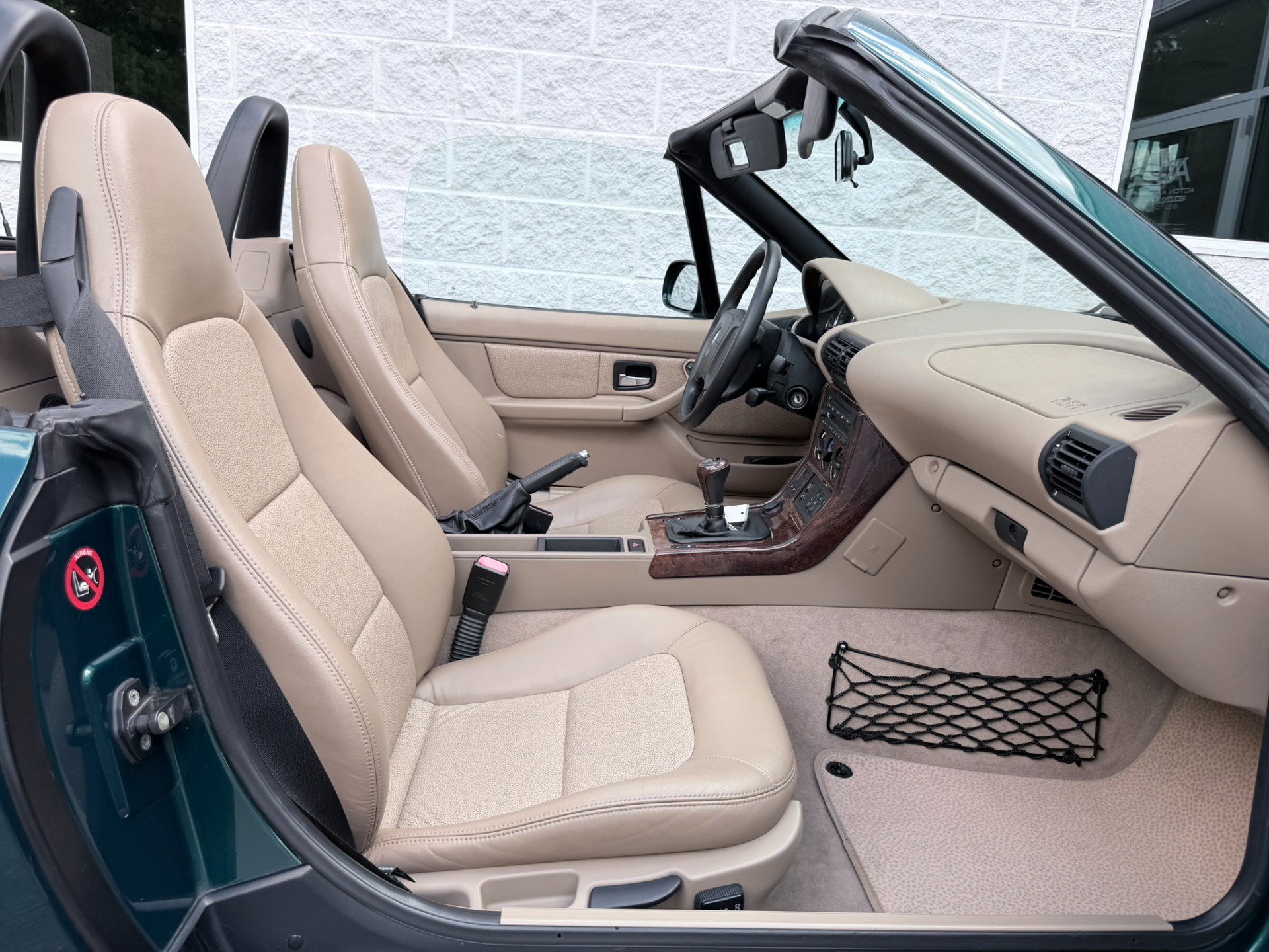 Used 1999 BMW Z3 2.5i RWD image 37