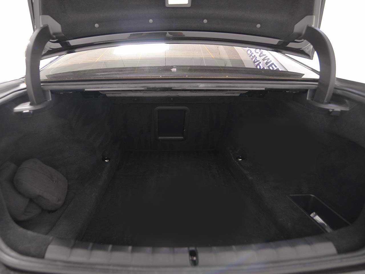 Used 2023 BMW 760i xDrive w/ Luxury Rear Seating Package AWD/4WD image 12