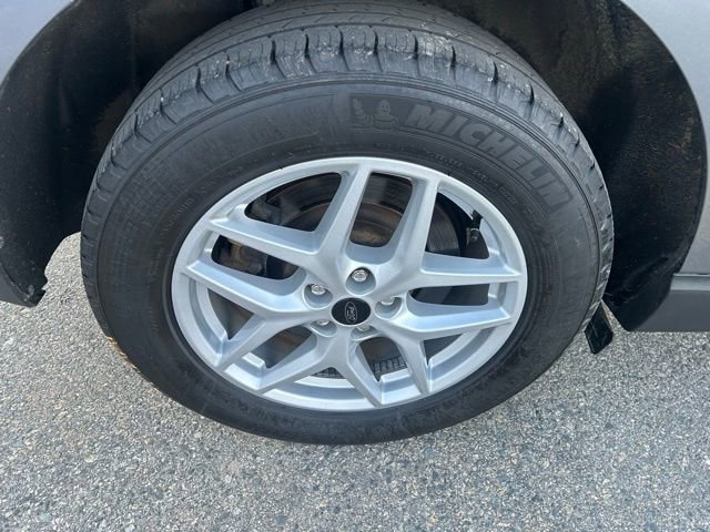 Used 2023 Ford Edge SEL w/ Convenience Package image 12