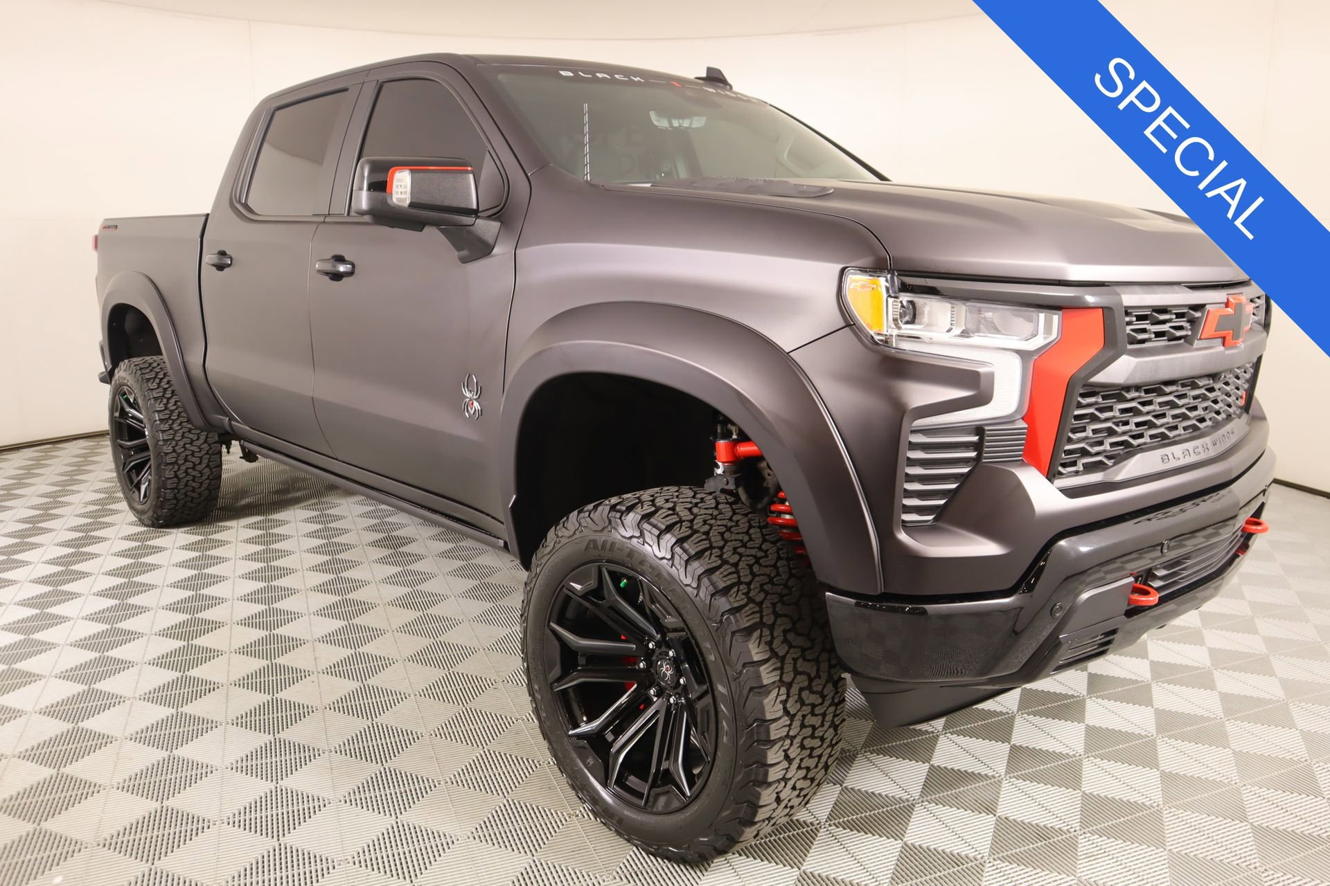 Used 2025 Chevrolet Silverado 1500 LTZ