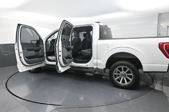 Used 2021 Ford F150 XLT w/ Equipment Group 301A Mid AWD/4WD image 32