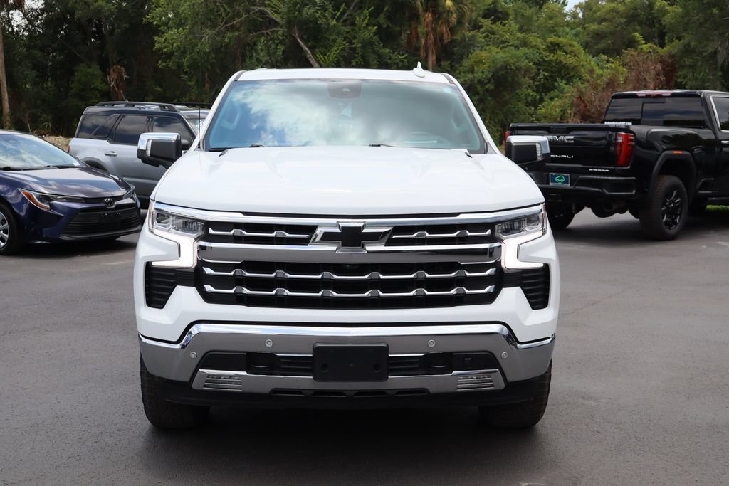 Certified 2023 Chevrolet Silverado 1500 LTZ w/ LTZ Premium Package AWD/4WD image 4