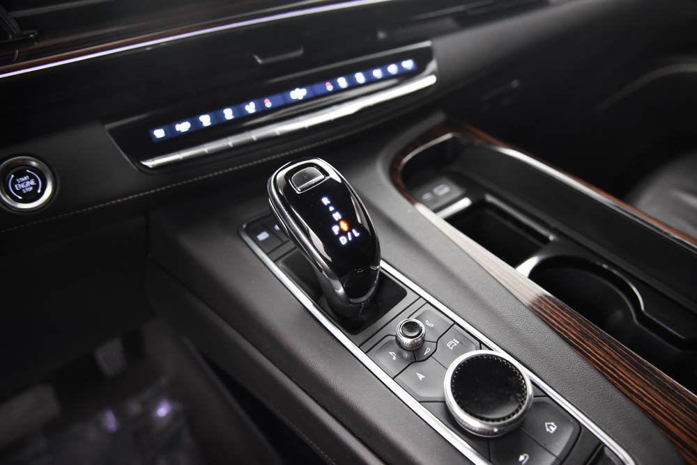 Certified 2023 Cadillac Escalade ESV Premium Luxury image 21