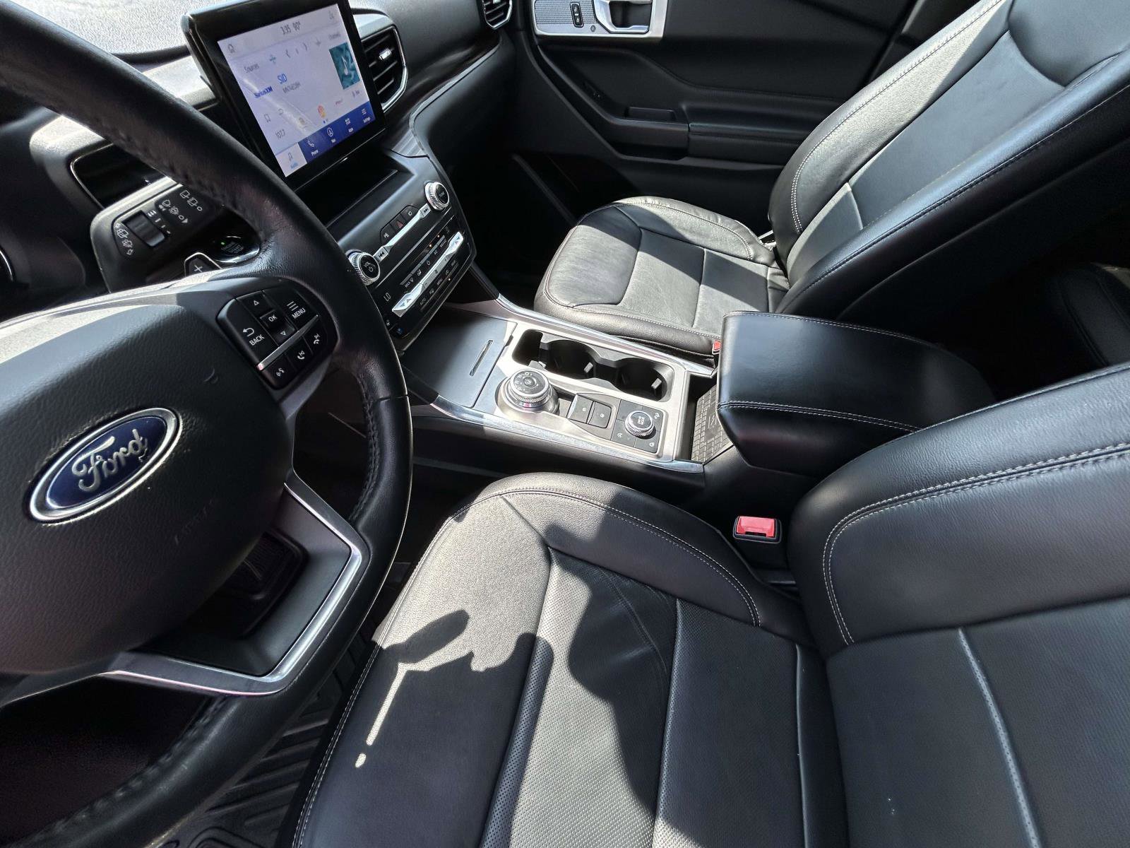 Used 2020 Ford Explorer Limited AWD/4WD image 9