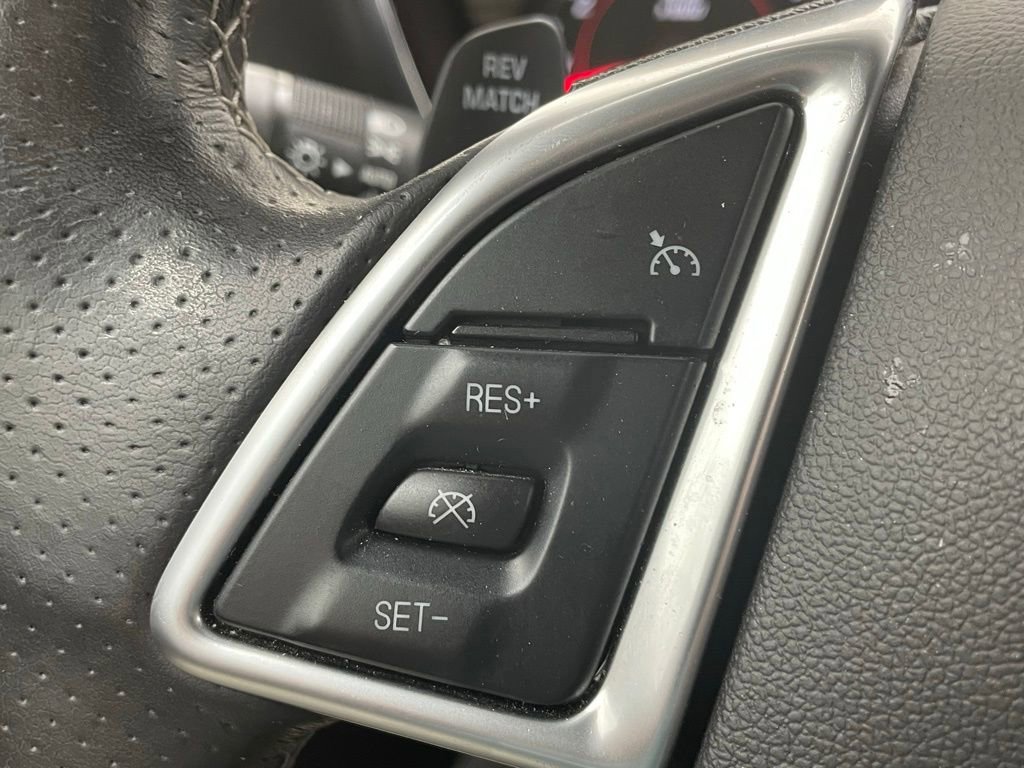 Used 2020 Chevrolet Camaro SS image 23