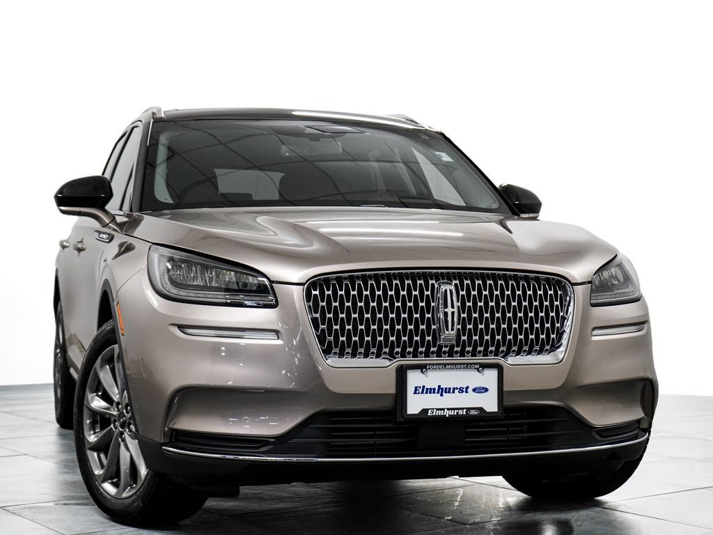 Used 2020 Lincoln Corsair FWD w/ Premium Package image 3