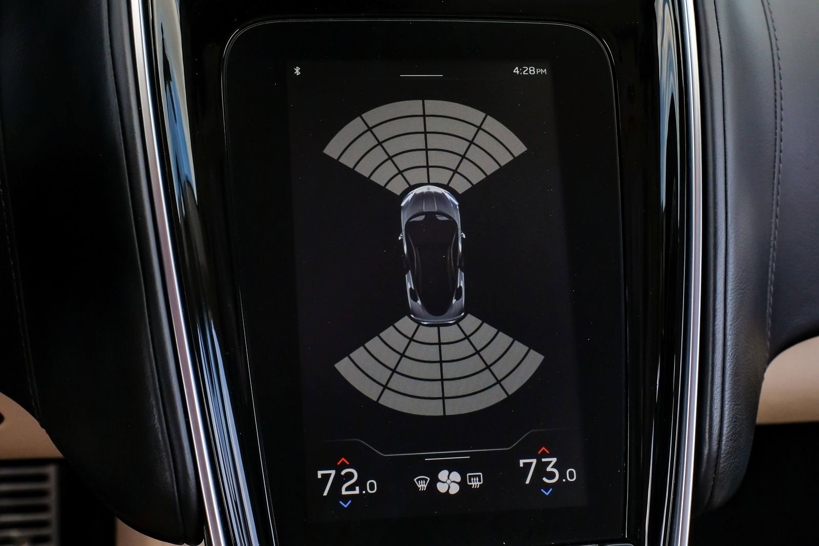 Used 2021 McLaren GT image 30