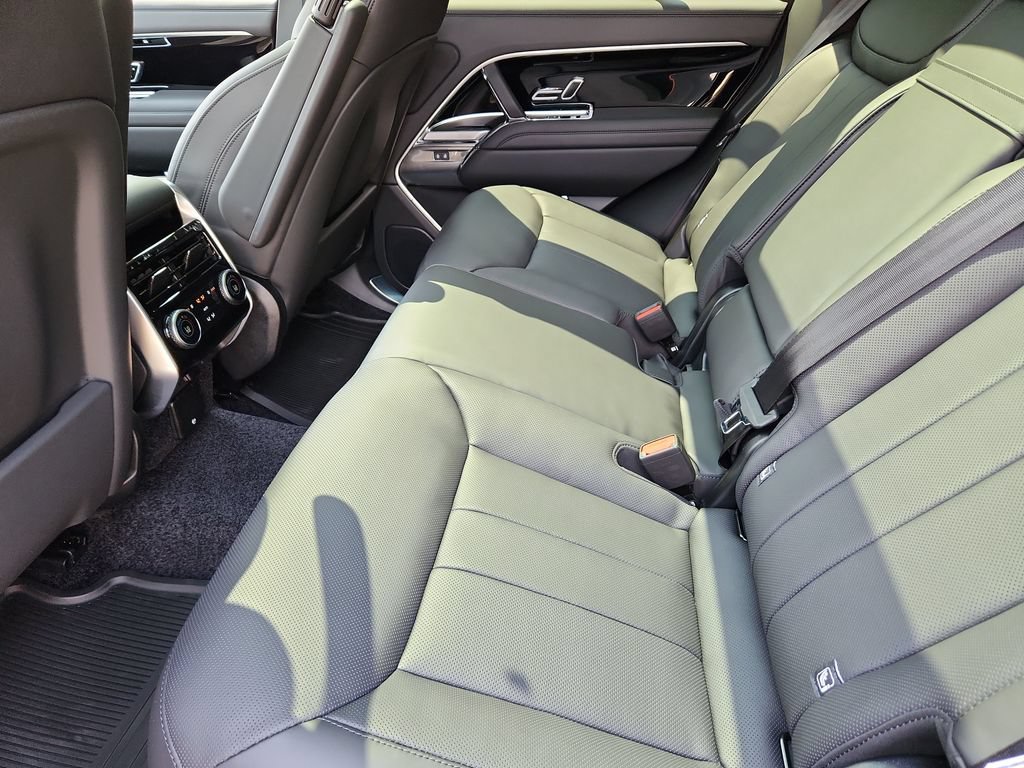 New 2026 Land Rover Range Rover SE AWD/4WD image 5