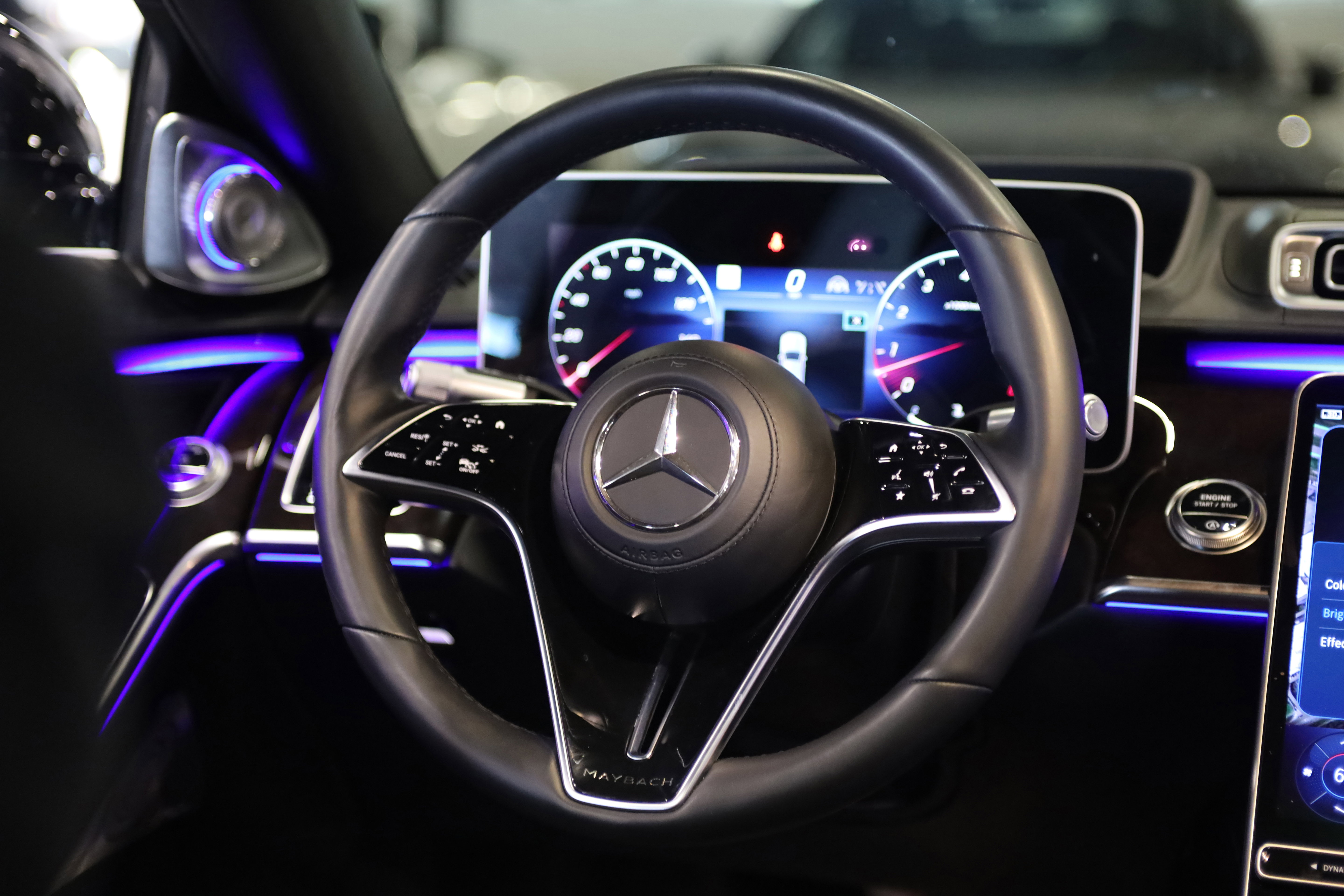 Used 2023 Mercedes-Benz Maybach S 680 4MATIC w/ Manufaktur Leather Package image 26