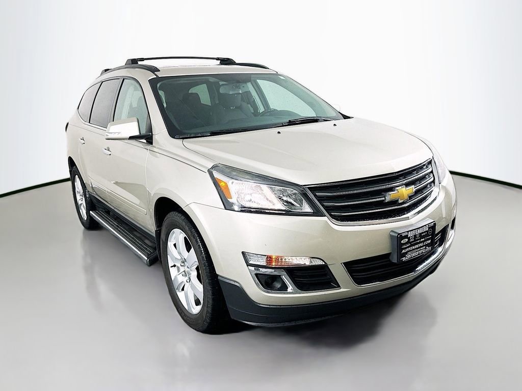 Used 2017 Chevrolet Traverse LT w/ Style and Technology Package