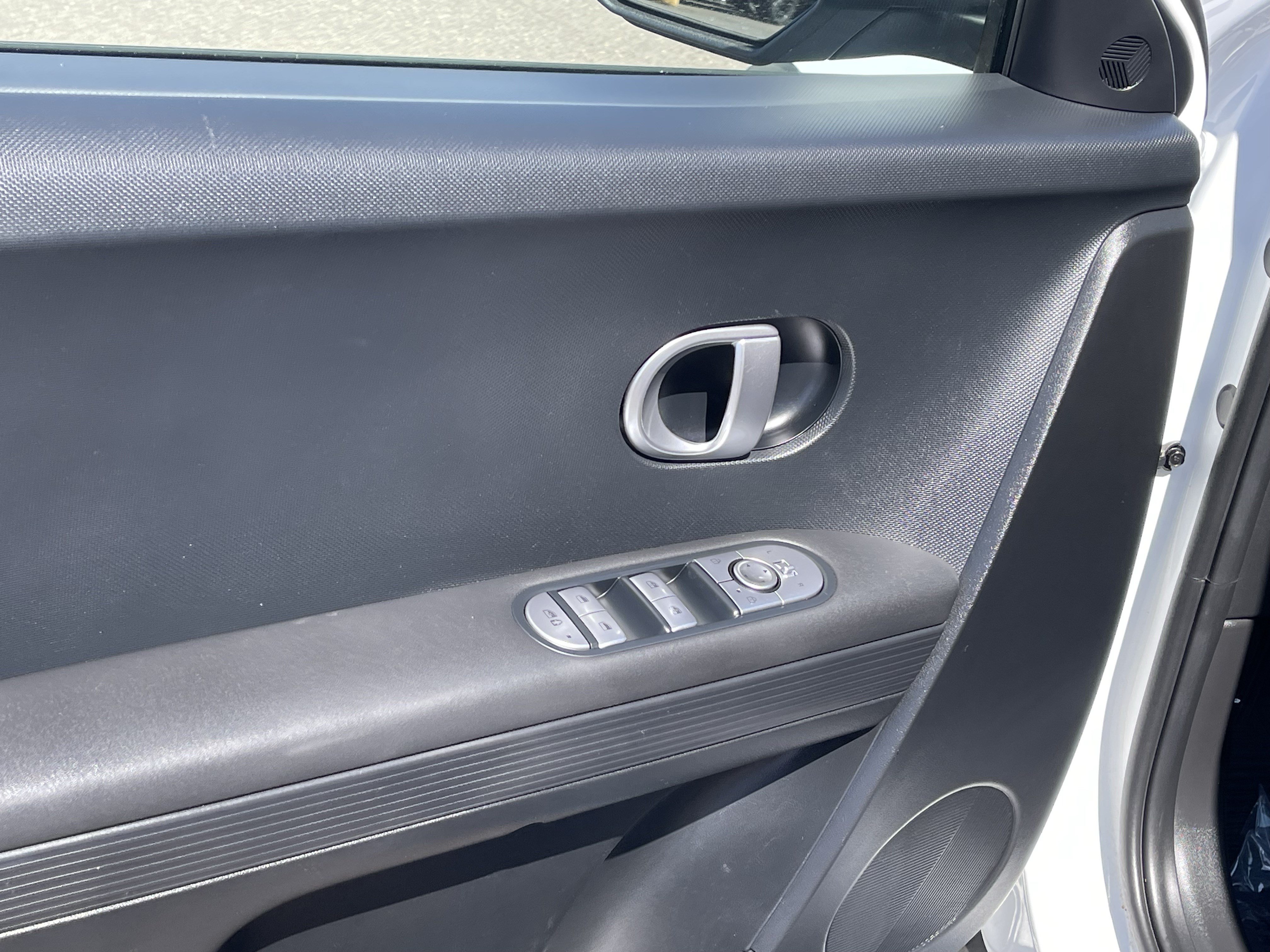 Certified 2024 Hyundai Ioniq 5 SEL RWD image 17
