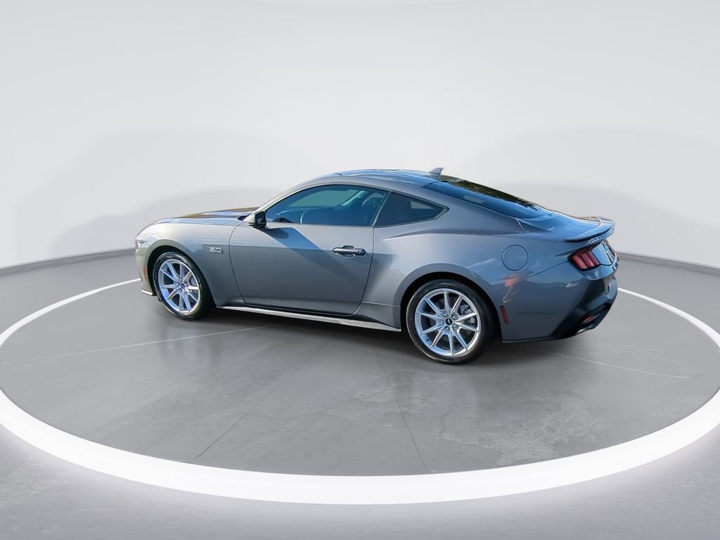 Used 2024 Ford Mustang GT Premium image 6