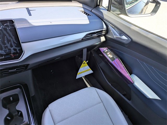 New 2025 Volkswagen ID.4 Pro S Plus image 17