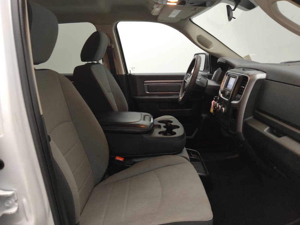 Used 2021 RAM 1500 Classic SLT RWD image 21