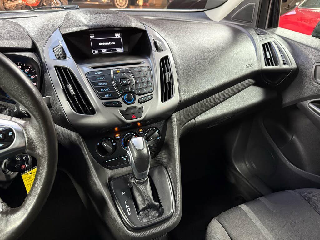 Used 2016 Ford Transit Connect XLT FWD image 17