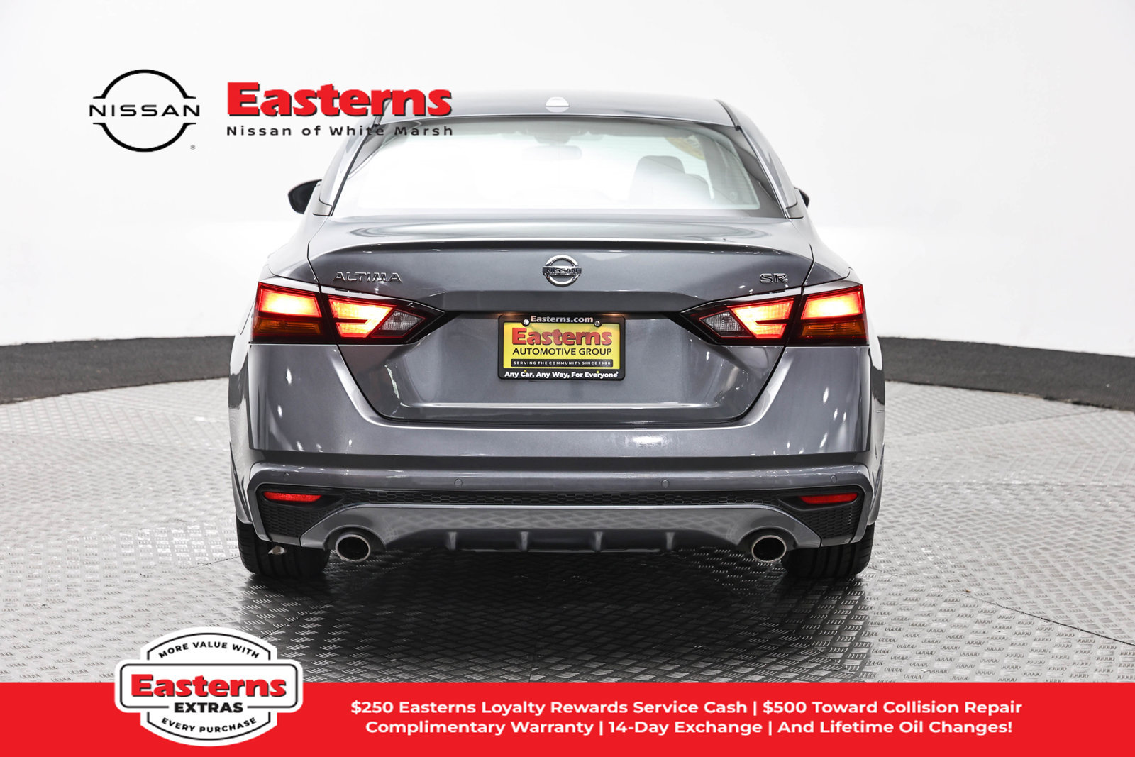 Used 2020 Nissan Altima 2.5 SR FWD image 6
