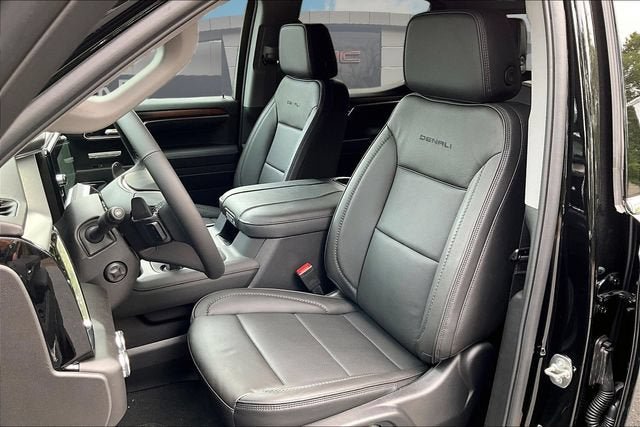 New 2026 GMC Sierra 1500 Denali w/ Technology Package AWD/4WD image 10
