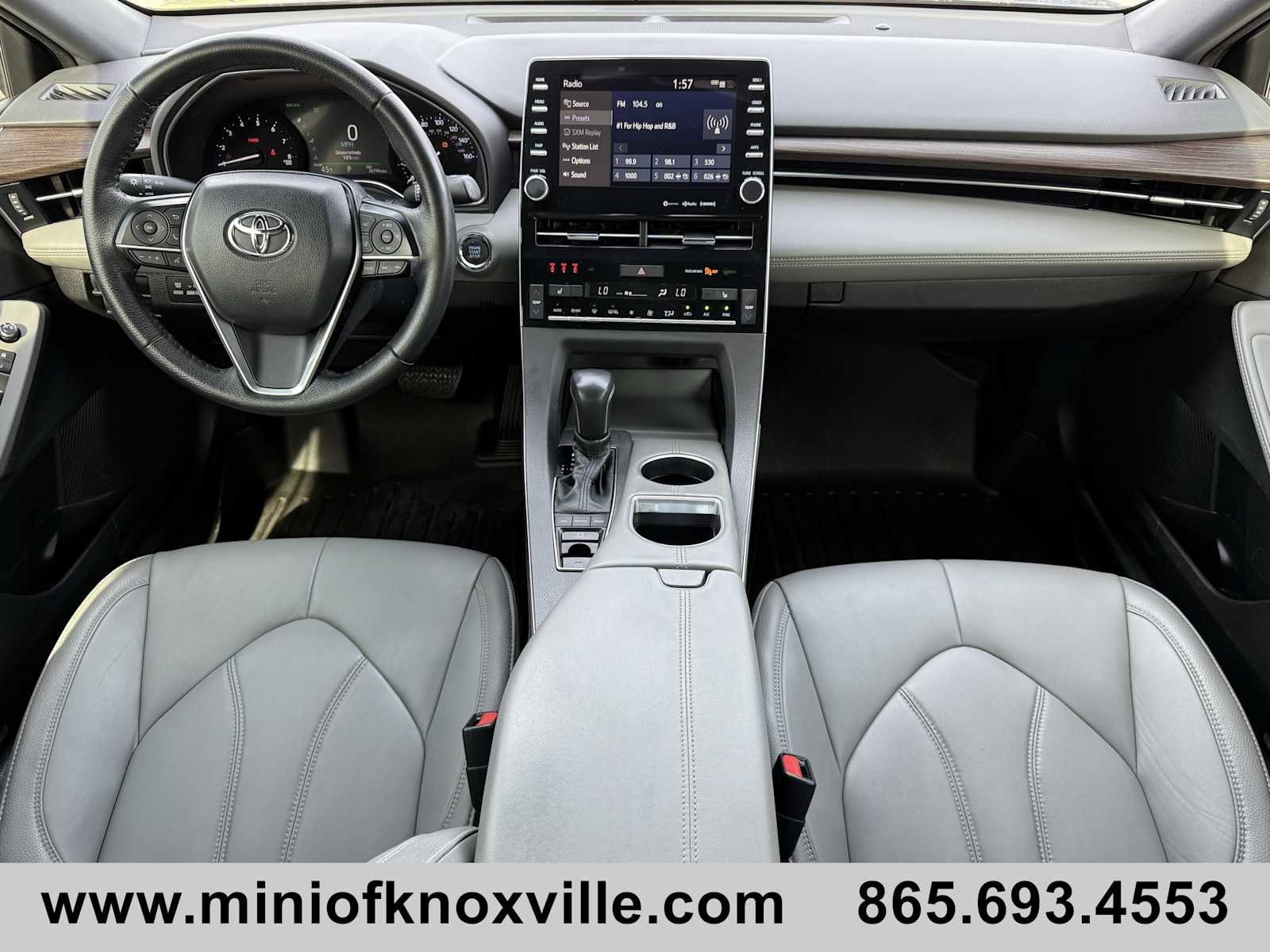 Used 2022 Toyota Avalon XLE image 14