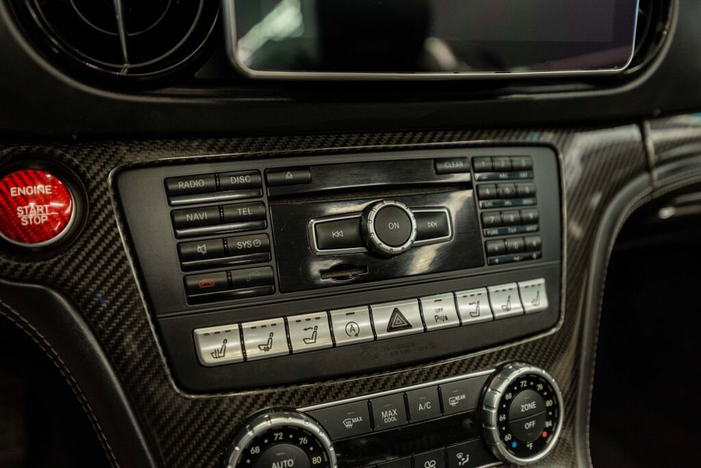 Used 2016 Mercedes-Benz SL 63 AMG image 15