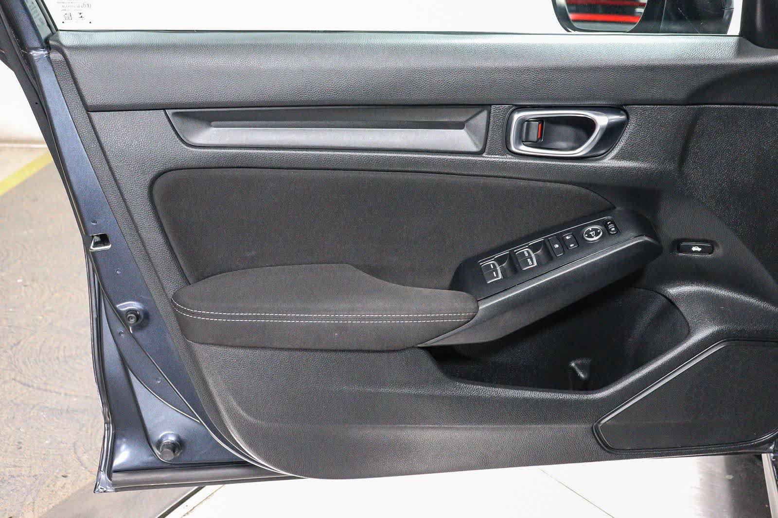 Used 2022 Honda Civic Sport image 22
