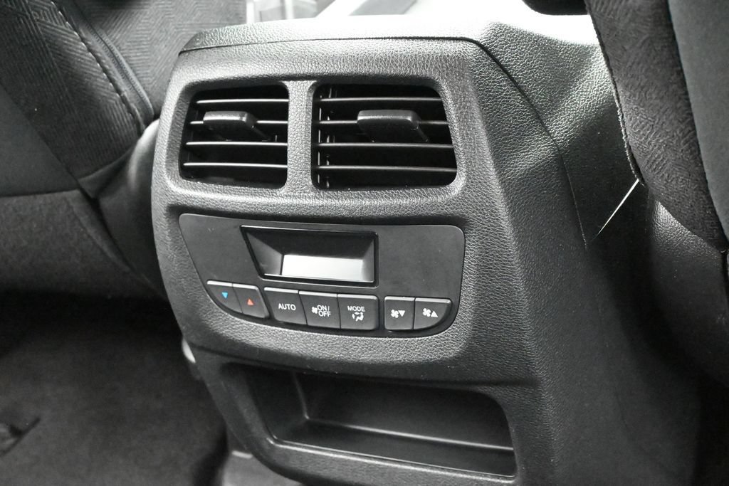 Used 2022 Honda Pilot Sport image 42