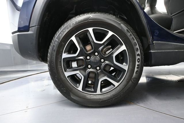 Used 2019 Jeep Compass Trailhawk AWD/4WD image 14