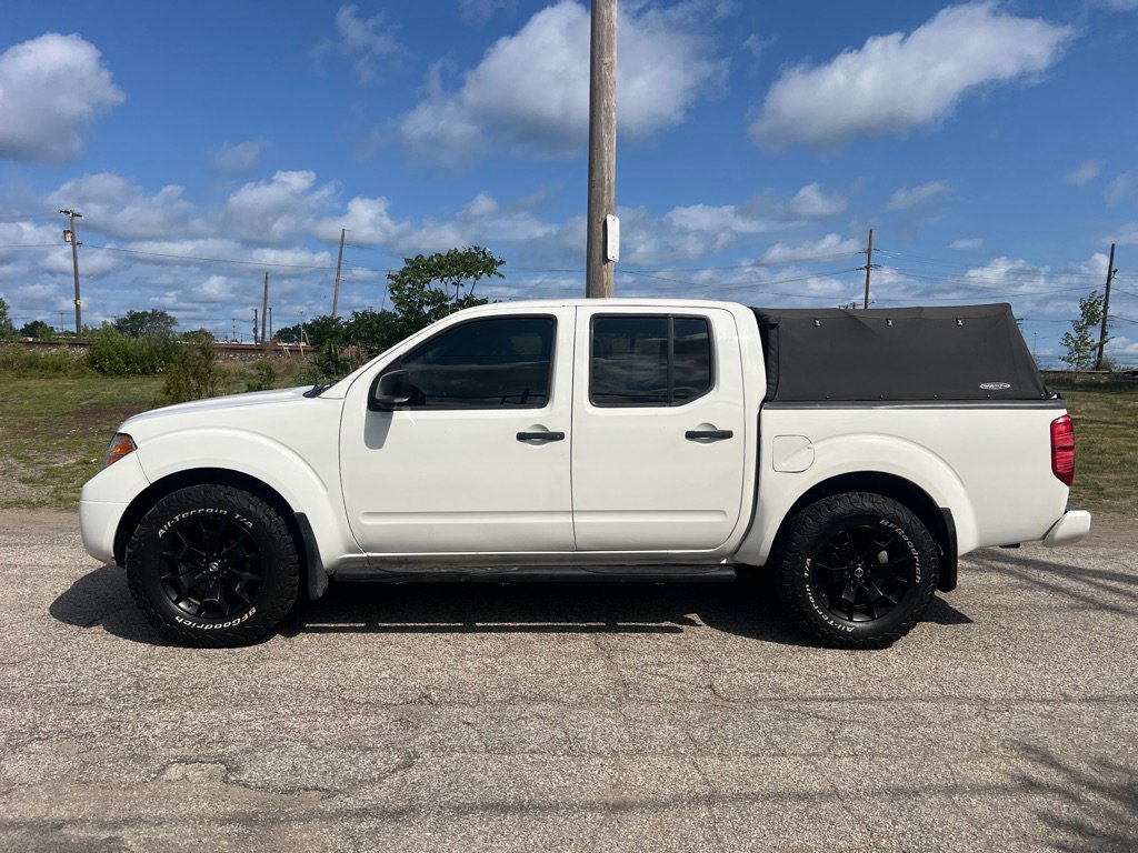 Used 2019 Nissan Frontier SV w/ Value Truck Package AWD/4WD image 4