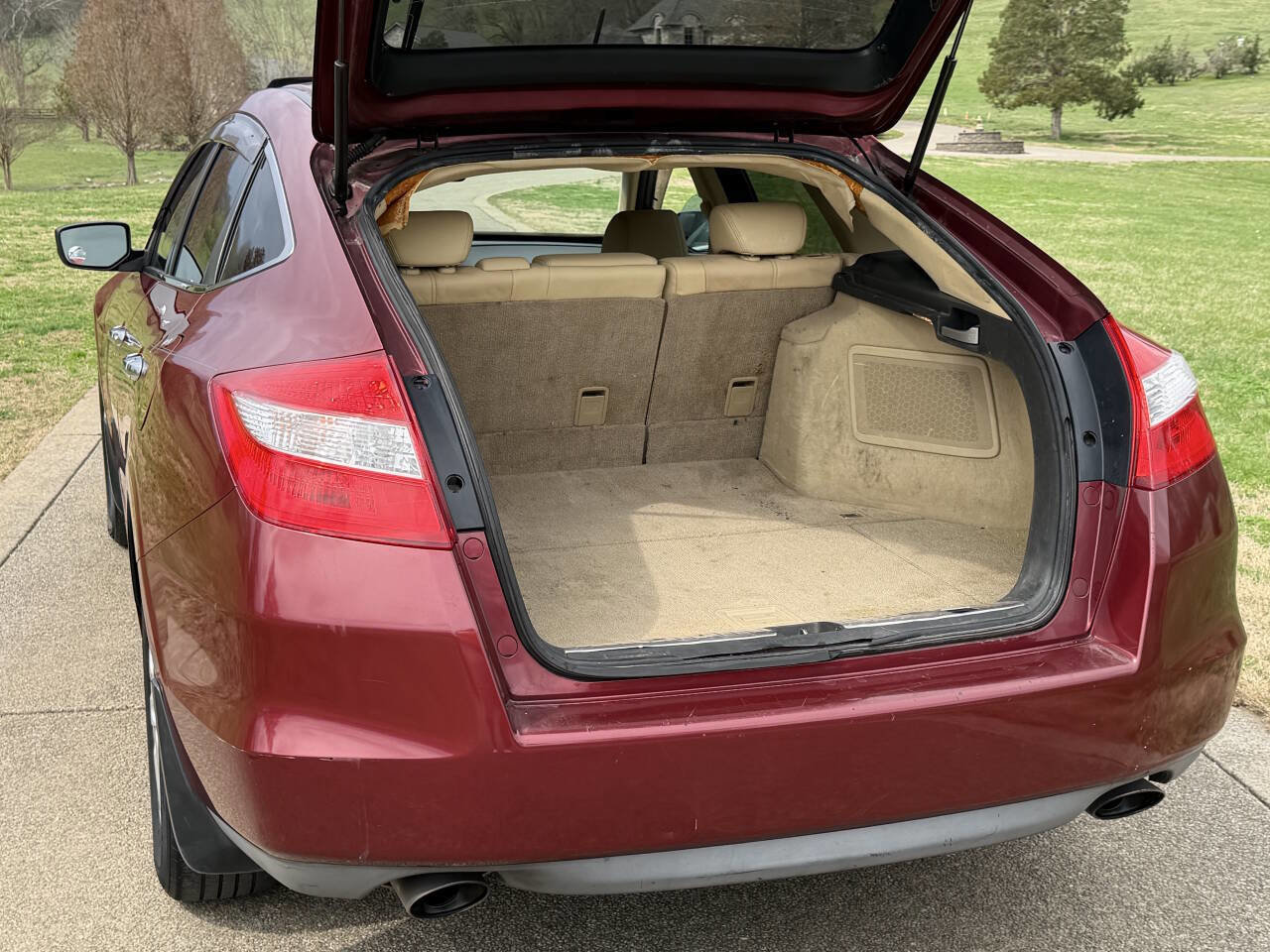 Used 2010 Honda Crosstour EX-L image 6