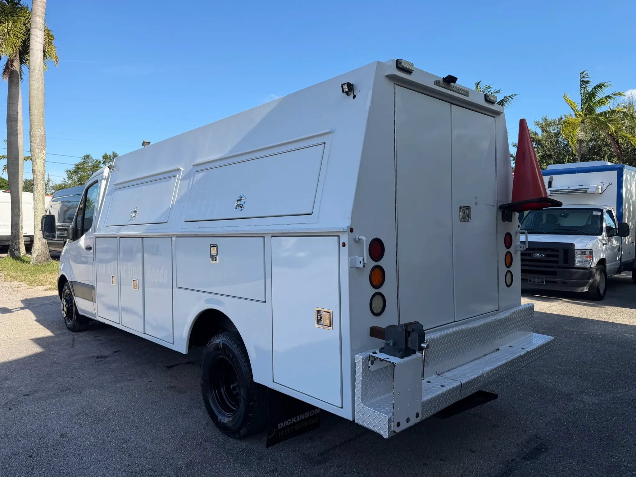 Used 2019 Freightliner Sprinter 3500 w/ Premium Package RWD image 5