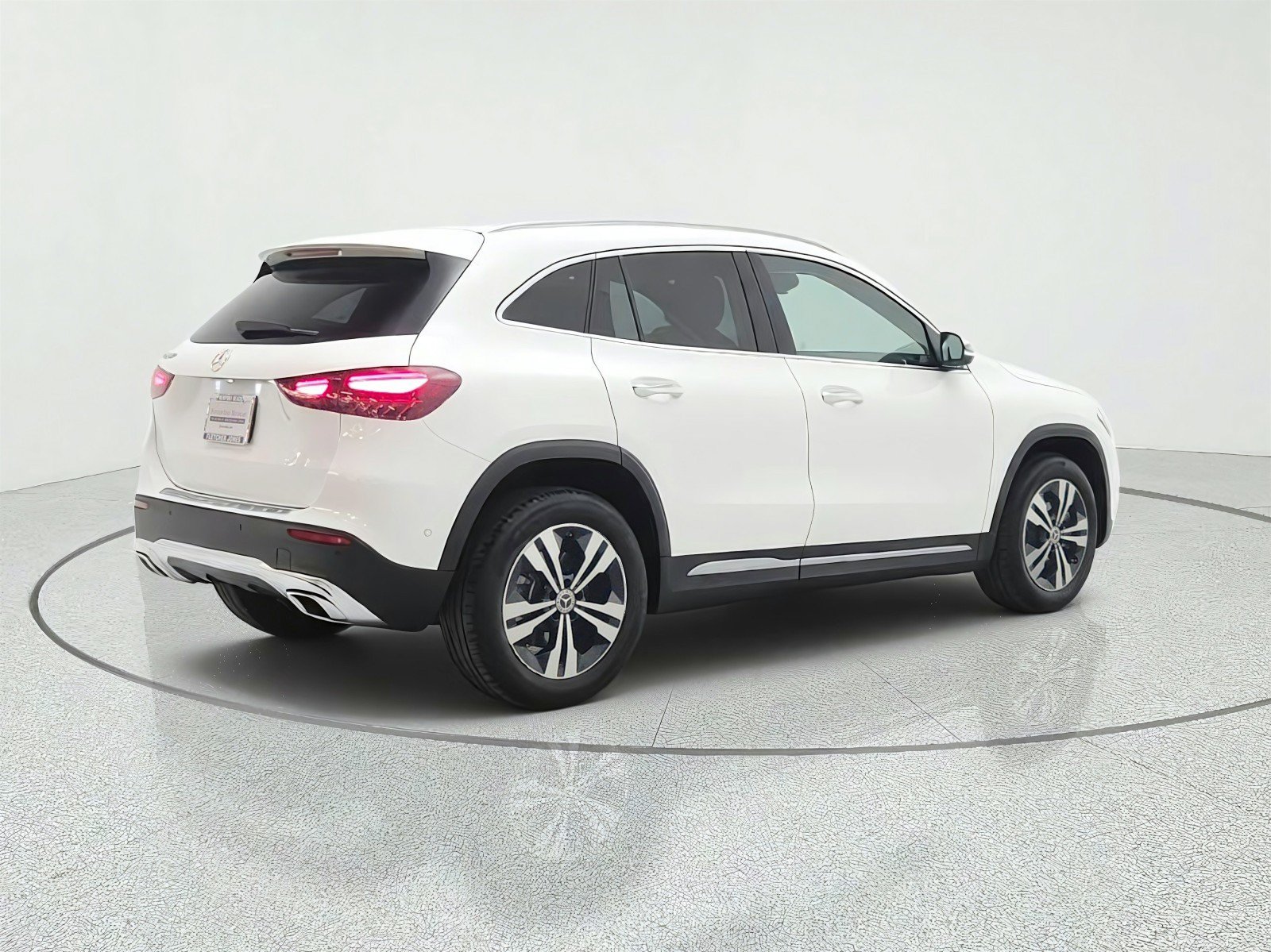Used 2024 Mercedes-Benz GLA 250 image 5