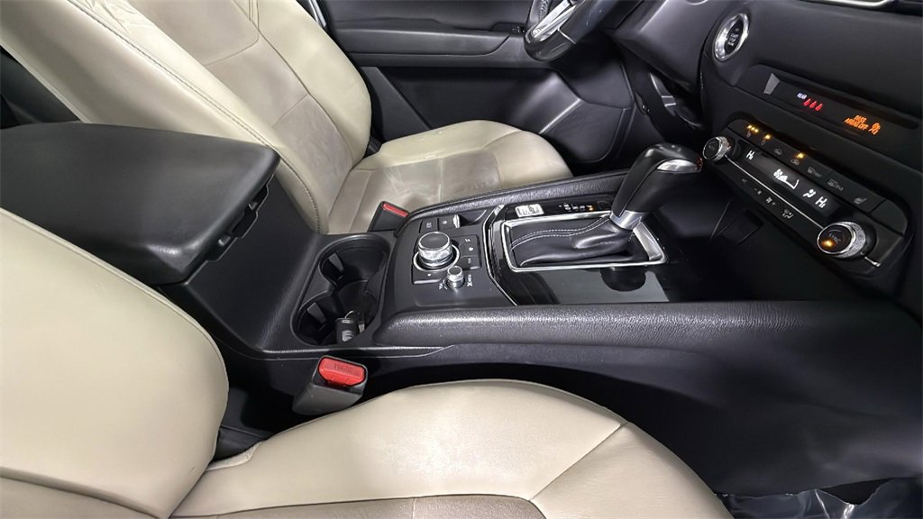 Used 2019 MAZDA CX-5 Touring image 31