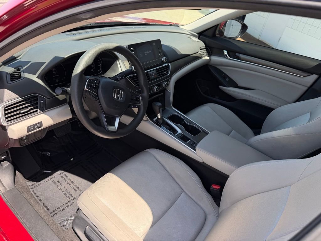 Used 2019 Honda Accord LX image 2