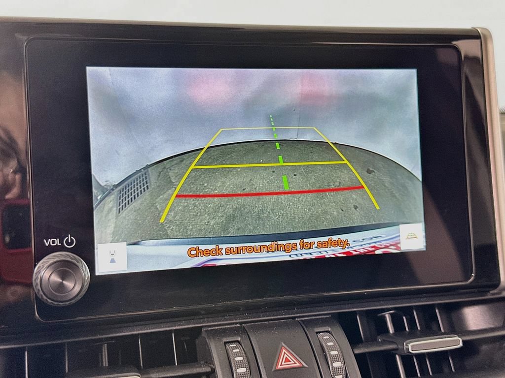 Used 2025 Toyota RAV4 XLE Premium FWD image 10