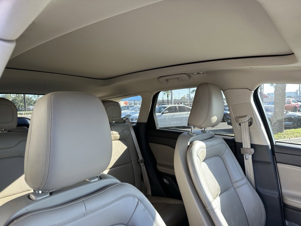 Used 2022 Lincoln Corsair Reserve w/ Elements Package image 24