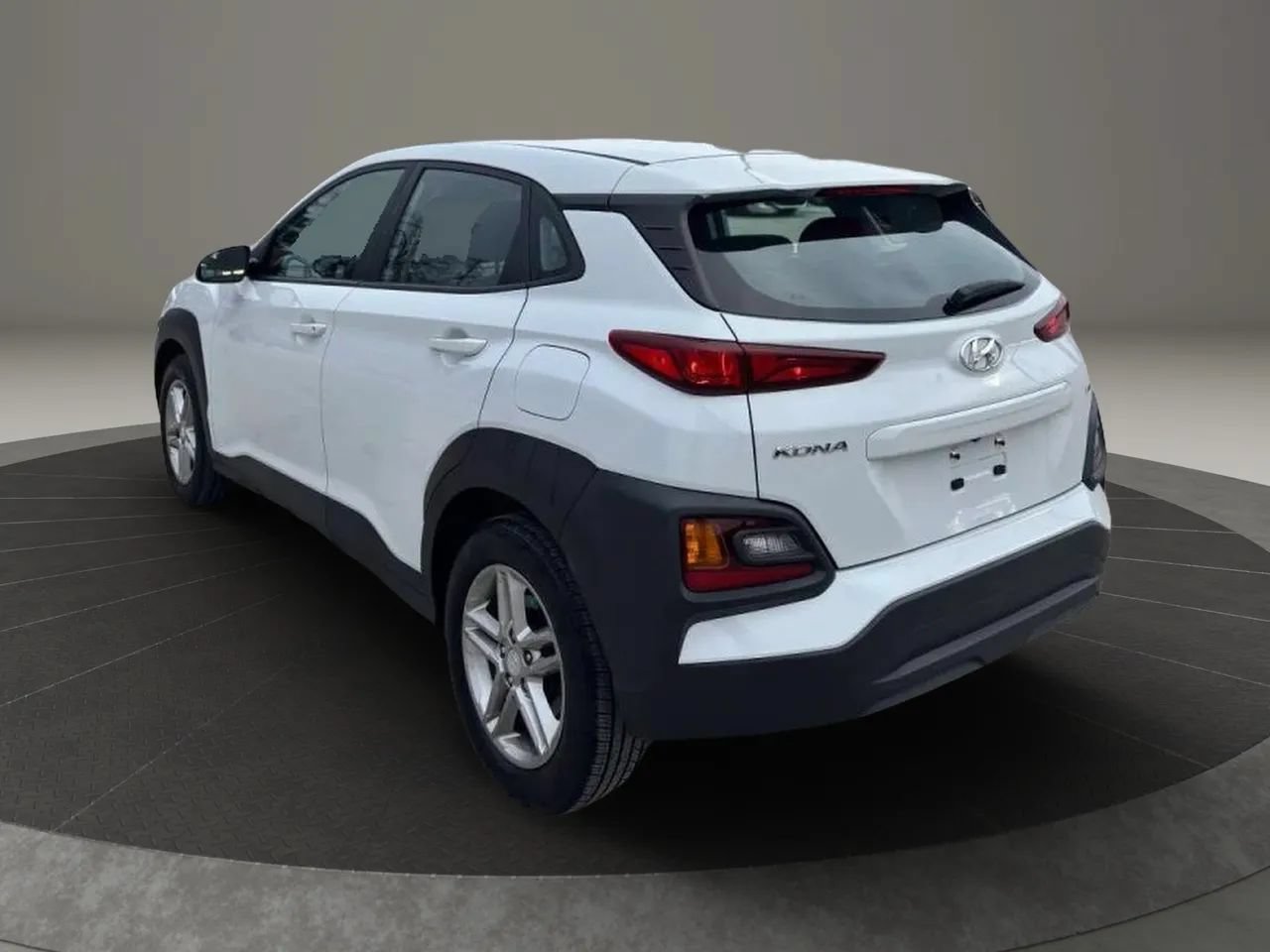 Used 2019 Hyundai Kona SE AWD/4WD image 13