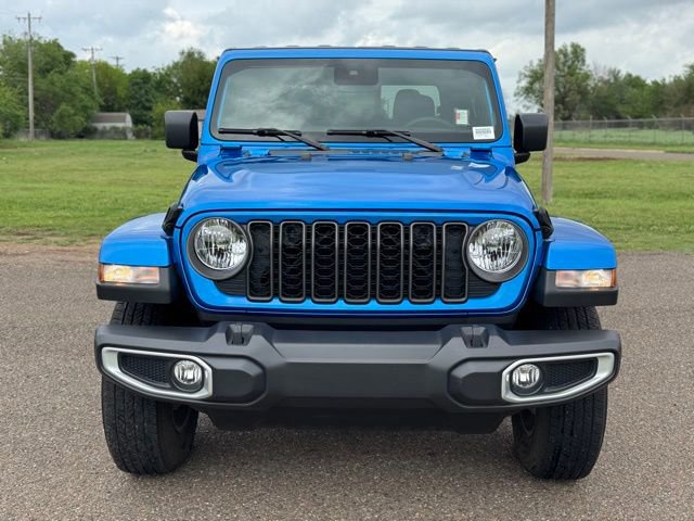 Certified 2024 Jeep Gladiator Sport image 2