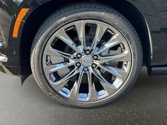 New 2026 Cadillac Escalade Luxury w/ LPO, Radiant Package AWD/4WD image 11