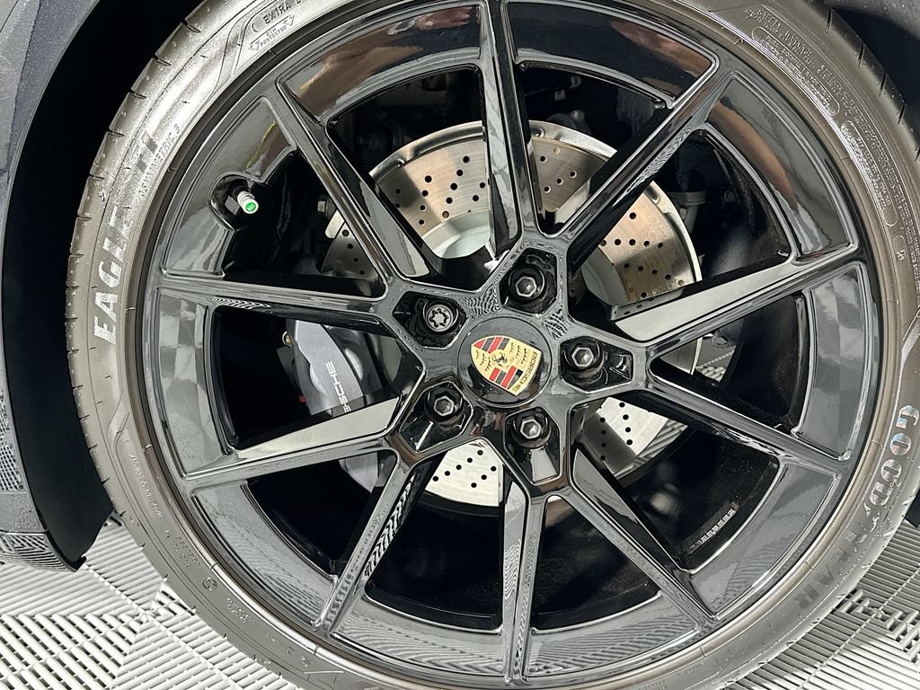 Certified 2026 Porsche 911 Carrera RWD image 31