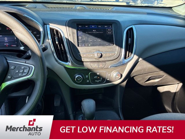 Used 2022 Chevrolet Equinox LS w/ LS Convenience Package AWD/4WD image 5