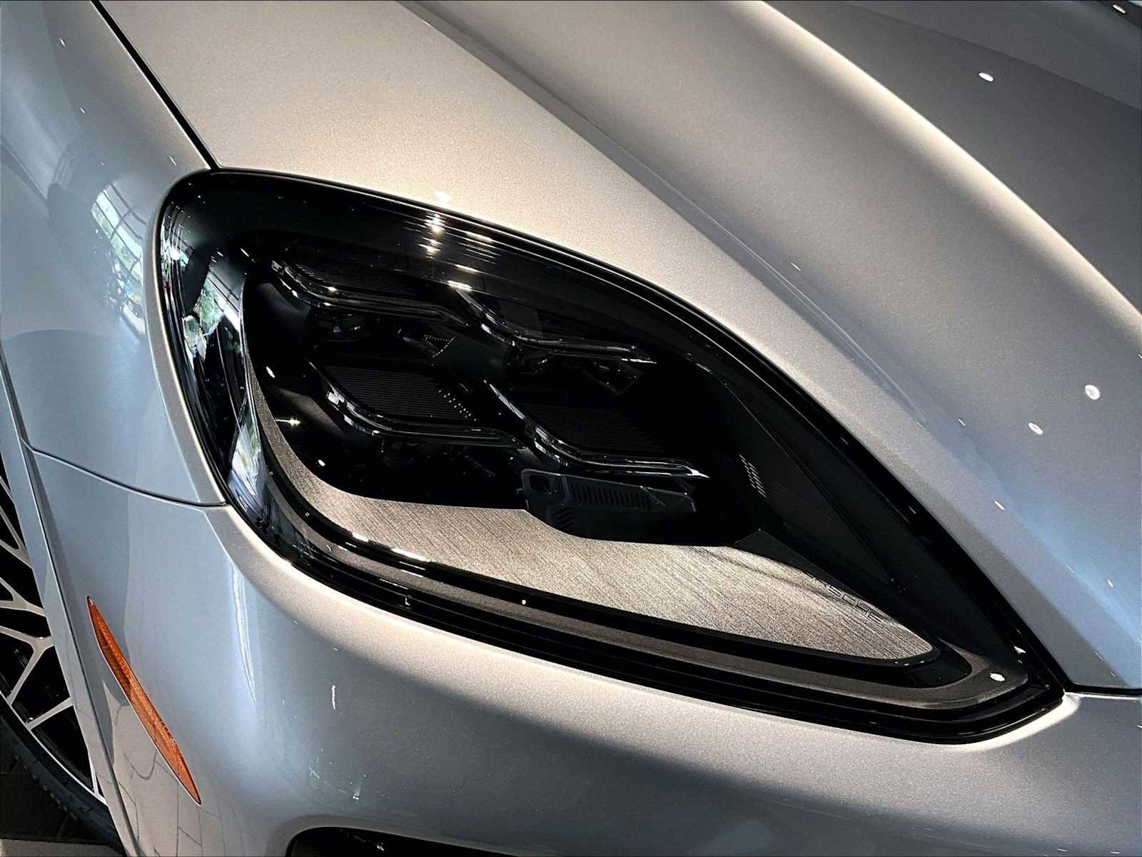 New 2026 Porsche Cayenne Coupe image 12