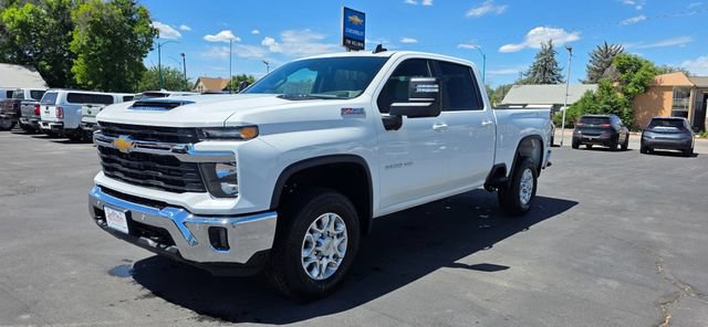 New 2026 Chevrolet Silverado 3500 LT w/ All Star Edition AWD/4WD image 3