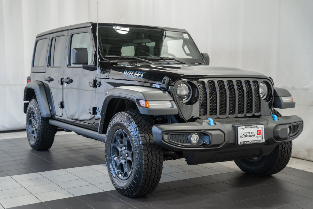 Used 2023 Jeep Wrangler Unlimited w/ Cold Weather Group
