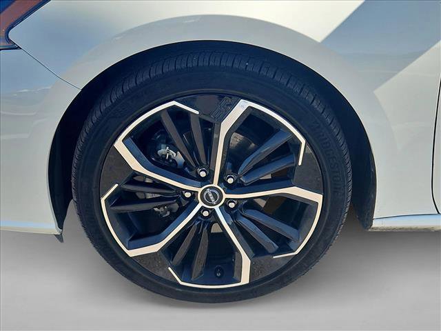 Used 2024 Nissan Altima 2.5 SR image 24