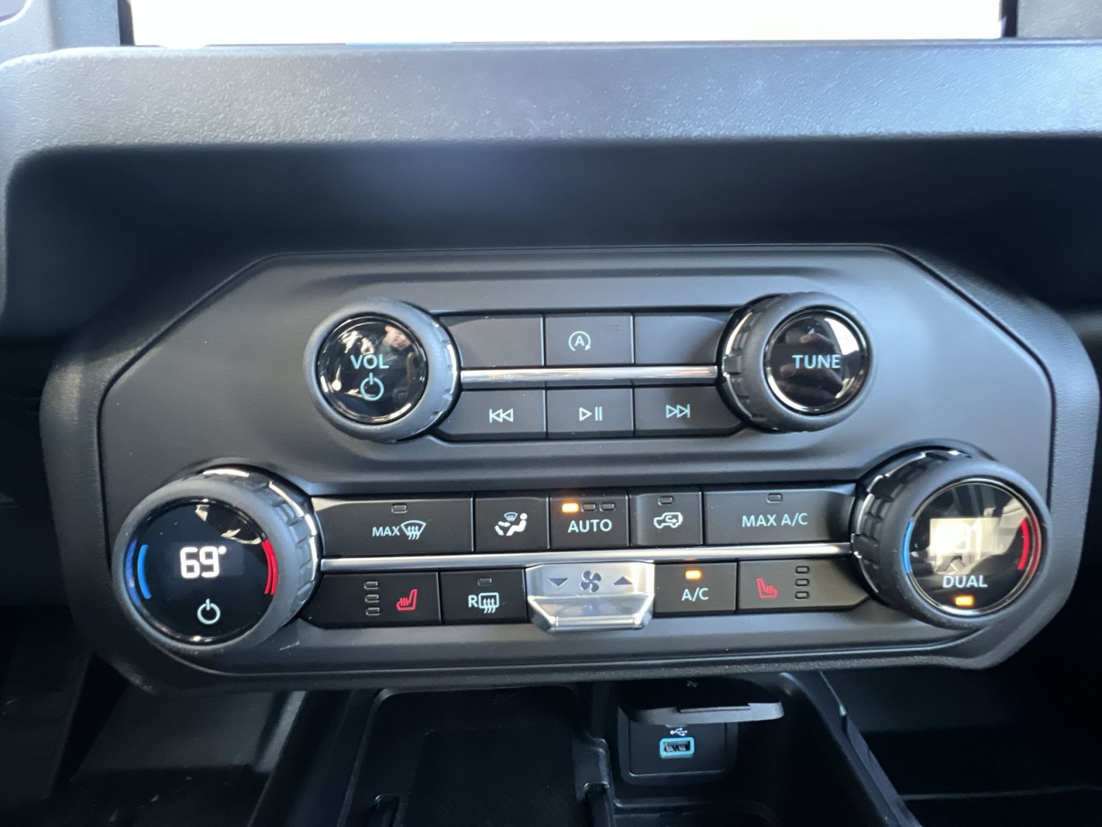 New 2025 Ford Bronco Big Bend AWD/4WD image 29